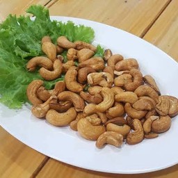 เม็ดมะม่วงหิมพานต์ทอด
