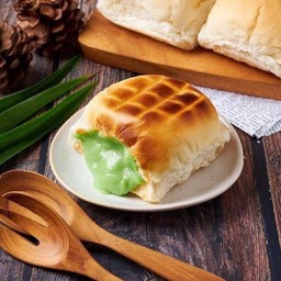 ปังก้อน-สังขยาใบเตย