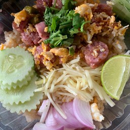 ข้าวผัดแหนม