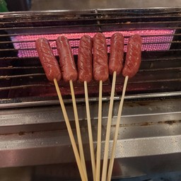 ไส้กรอกแดง