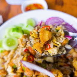 ข้าวผัดกาดหมู