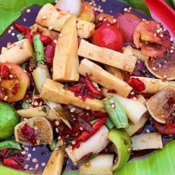 ตำหน่อไม้