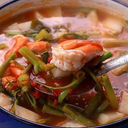 แกงส้มผักรวมกุ้ง