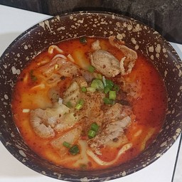 🐷🌶️อุด้งซุปหมาล่านมสดหมู (Udon Mala Milk with Pork)