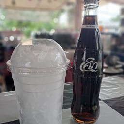 โค้กแก้วโอ่ง