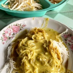 ก๋วยเตี๋ยวป้าตุ้น