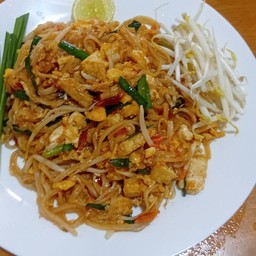 ผัดไทยไก่