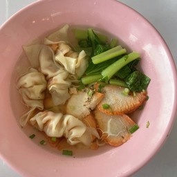 ชายสี่หมี่เกี๊ยว