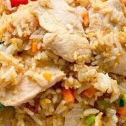 ข้าวผัดไก่