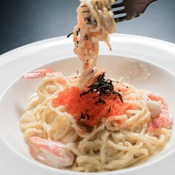 สปาเก็ตตี้ครีมซอสกุ้งไข่กุ้ง