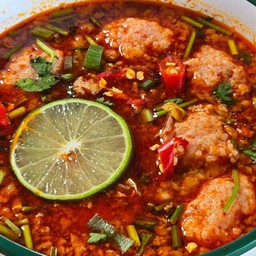 ต้มยำหมูสับ-หมูเด้งน้ำข้น