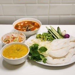 ขนมจีนครัวบ้านแชมป์