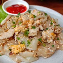 ก๋วยเตี๋ยวคั่วไก่