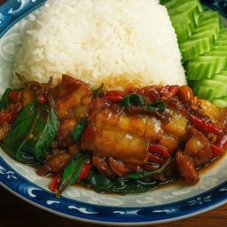 กะเพราหมูกรอบราดข้าว ( ขายดี !!! )