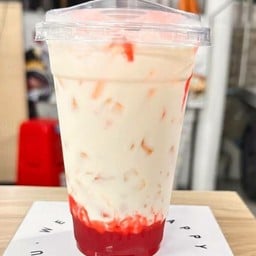 สตรอเบอรี่นมสดเย็น