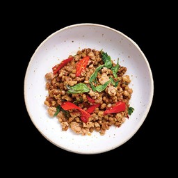 ข้าว ผัดกะเพรา