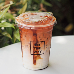 บราวน์ซูก้า โอ็คมิลล์ ชาไทย