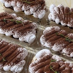 อ้วนอ้วน Bakery