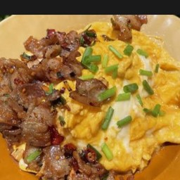 ข้าวหมูทอด+ไข่ข้น