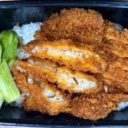 ข้าวดับเบิ้ลสเต็กปลากรอบ