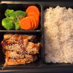 Little'rin Smoothies&ข้าวหน้าไก่อบ