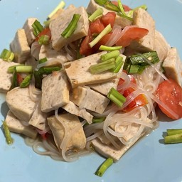 กระทรวงการยำ x ไข่ข้น