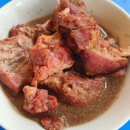 หมูตุ๋นลวก