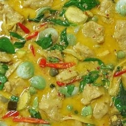 ร้านข้าวแกงคุณเจี้ยบ(โจ้ก,ต้มเลือดหมู,ขนมจีนน้ำยา)ตลาดวรกิจเก้ากิโล