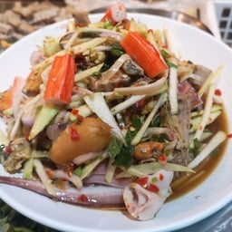 ส้มตำ ยำ..กะเทยชัวร์ (แยกศิริสุข)