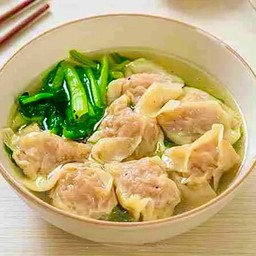 เกี๊ยวน้ำหมูเด้ง