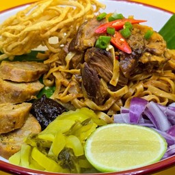 ข้าวซอยผัดแห้งเนื้อตุ๋น