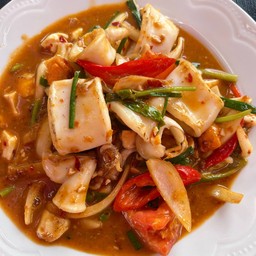 หมึกผัดไข่เค็ม