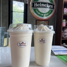 น้ำมะพร้าวปั่น