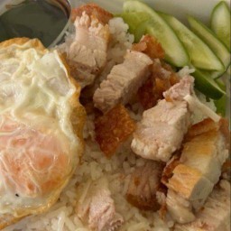คาวหวาน บ้านฮาย 🐷🎂 และหมูกรอบ สูตรเด็ด🏩น้ำผลไม้ฟิน