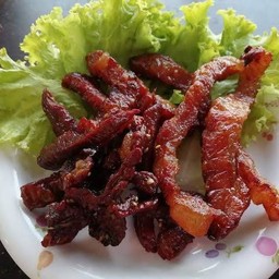 เนื้อแดดเดียวทอด