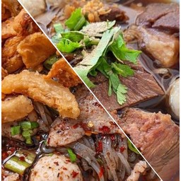 ก๋วยเตี๋ยวเนื้อตุ๋น + ก๋วยเตี๋ยวหมูต้มยำ