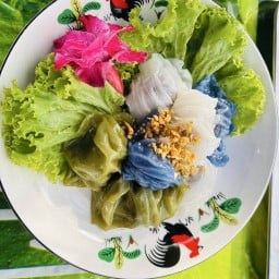 ป้าลอก๋วยเตี๋ยวหลอดข้าวเกรียบปากหม้อ ทุ่งสุขลา