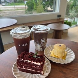 S.light cafe