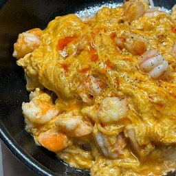 ข้าวไข่ข้นกุ้งยักษ์