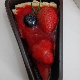 ชีสเค้กหน้าไหม้สตอเบอรี่ ชิ้นเล็ก