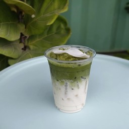 Matcha นมมะพร้าว