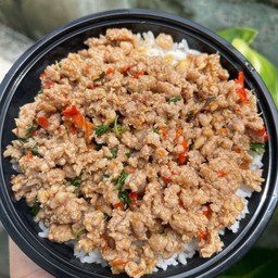 ข้าวกะเพรา (หมูสับแน่นๆ)