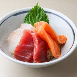 ข้าวหน้าปลา 3 สี