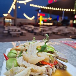 ป๋าบอล แซ่บนัว