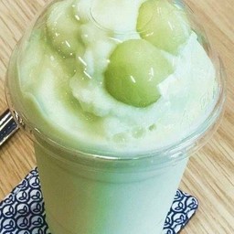 เมล่อนปั่นนมสด