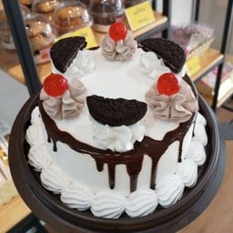 ครึ่งปอนด์ เค้กนมสด (ขาว)