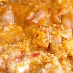 สุกี้ผัดไข่ข้นไก่กุ้งไข่2ฟองไก่และกุ้ง2ตัว