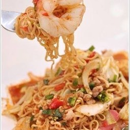 ลาบมาม่า-กุ้ง