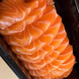 แซลม่อน ไคเซกิ (Salmon Kaiseki)