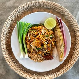 ข้าวซอยผัดไทย